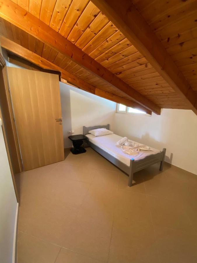 L.T. Apartment 5Th Street Саранда Экстерьер фото
