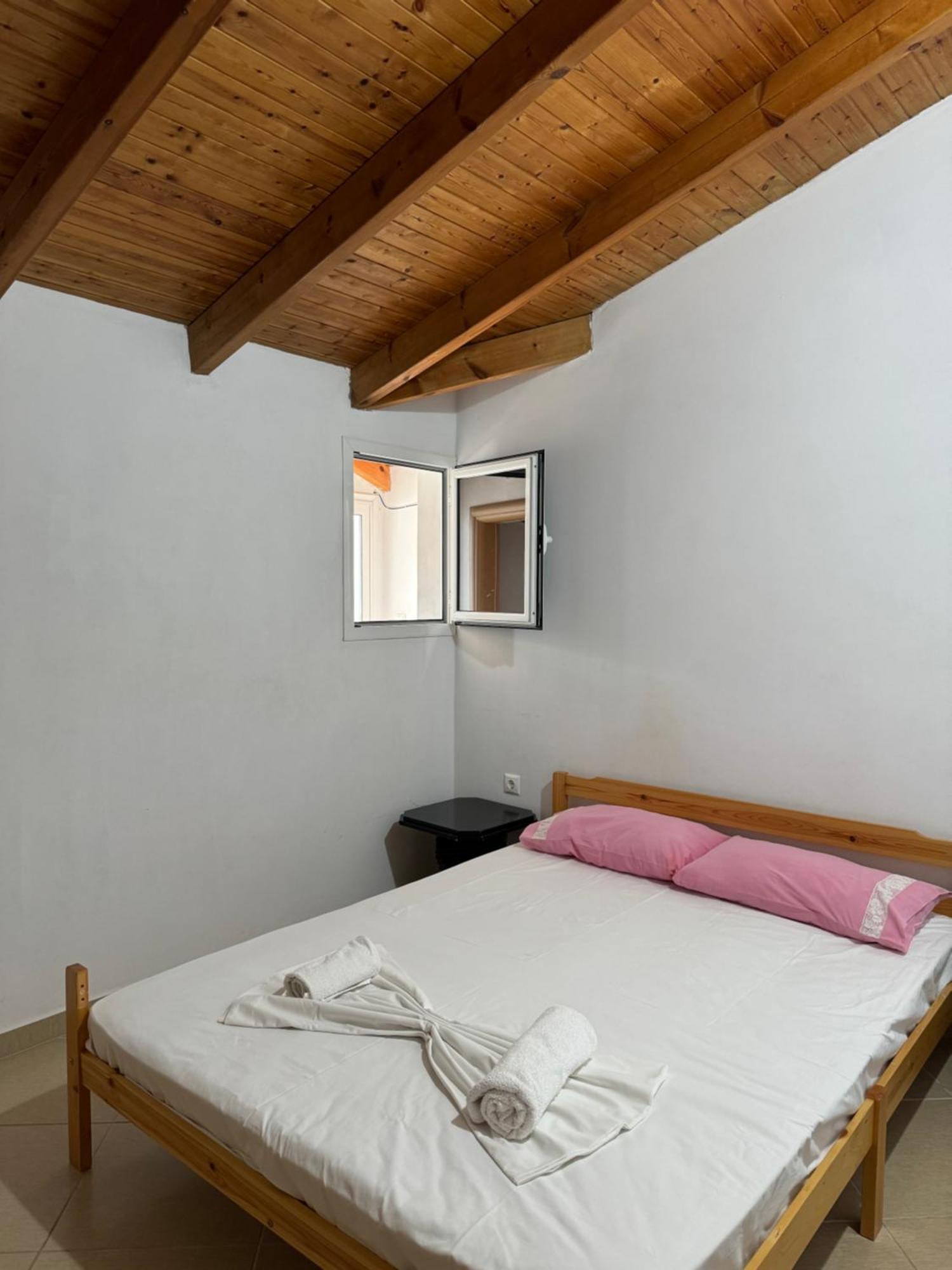 L.T. Apartment 5Th Street Саранда Экстерьер фото