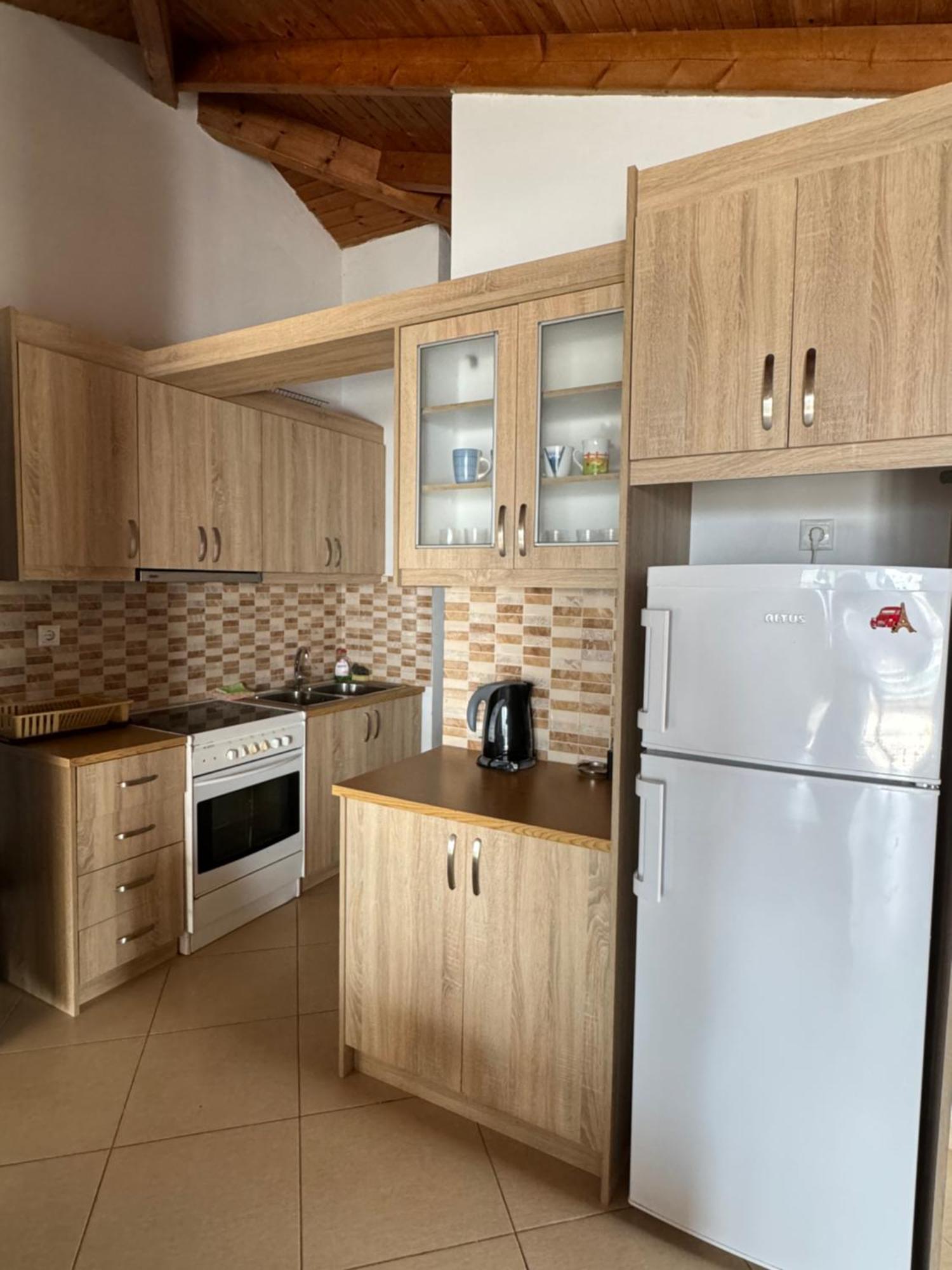 L.T. Apartment 5Th Street Саранда Экстерьер фото
